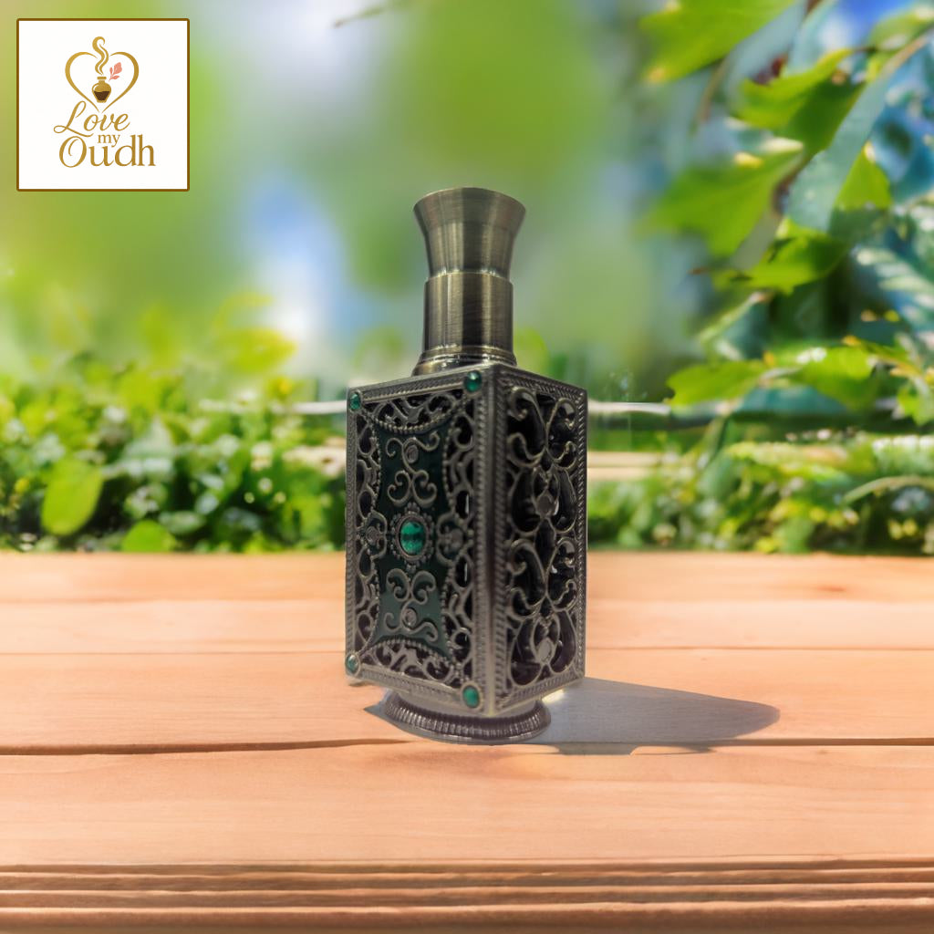 Oud Mood - Premium Perfume Oil with Ottoman Legacy 3ml Metal Bottle